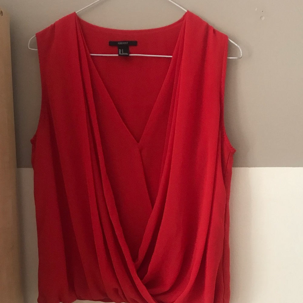Forever 21 -Women’s Red Flowy Sleeveless Blouse -S